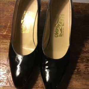 Salvatore Ferragamo 6 1/2